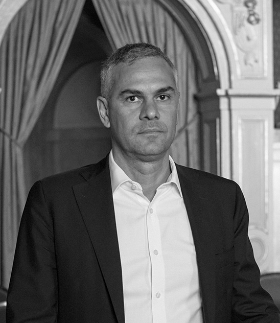 Massimiliano Gioni
